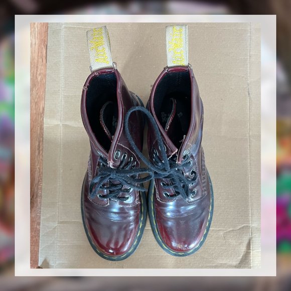 Dr. Martens Vegan 1460 8-Eye Cherry Red Oxford Rub Off Boots - Women's US5 - Picture 2 of 9